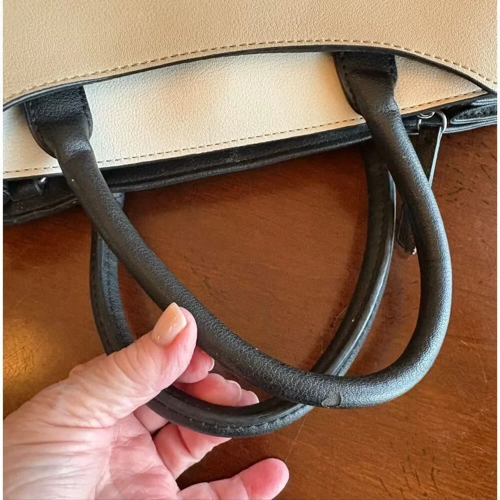 NINE WEST - EUC Tri-Color Tailored Faux Leather Satchel. Organization Galore